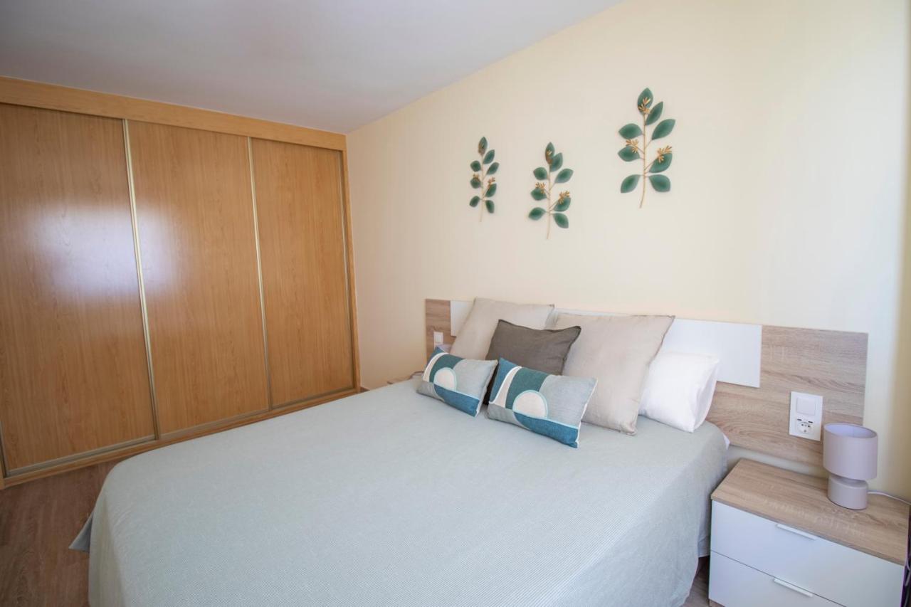 Aqua - Apartamento A 250M Playa La Pineda Dış mekan fotoğraf
